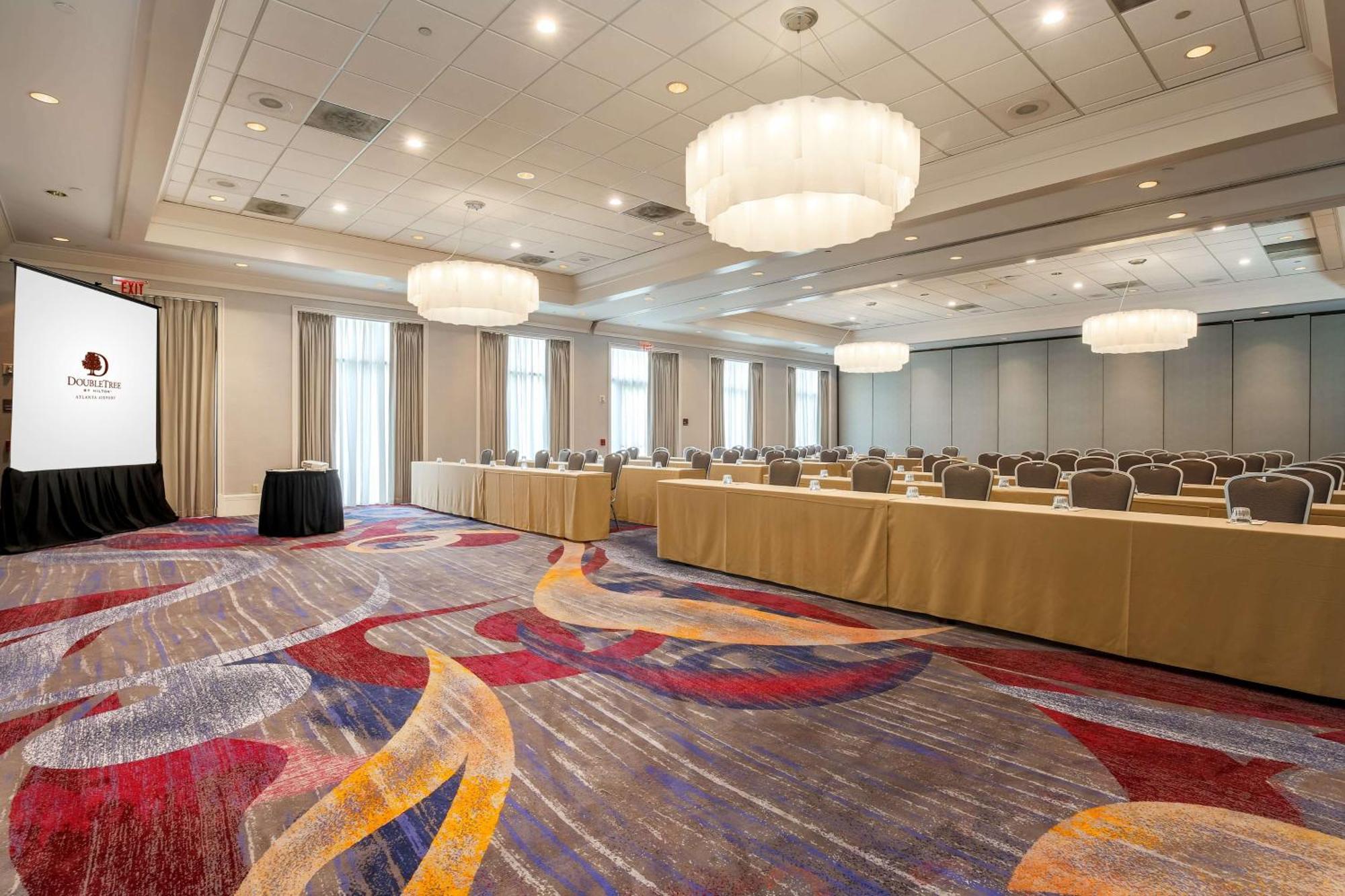 Hotel Doubletree By Hilton Atlanta Airport College Park Exterior foto