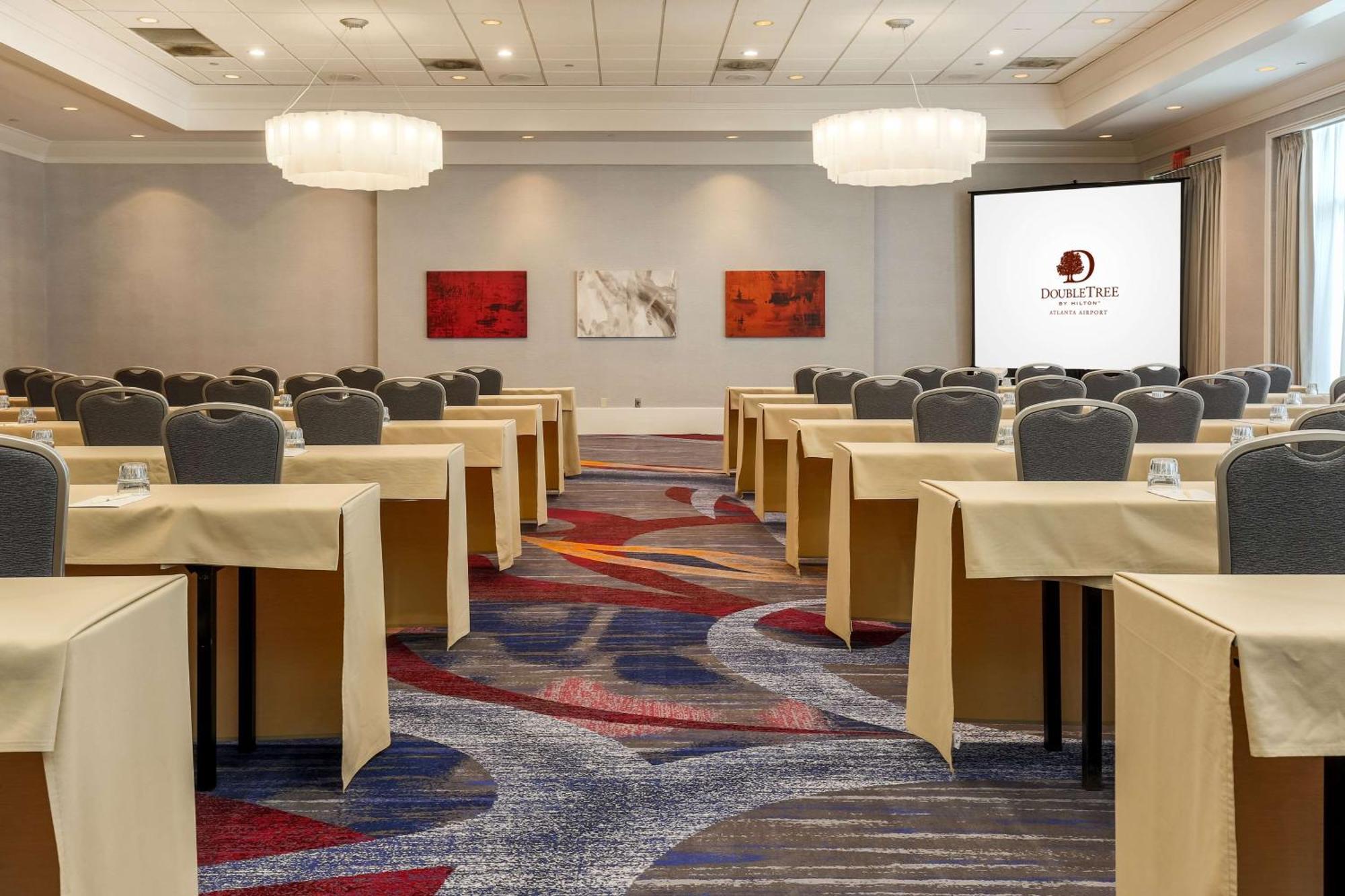 Hotel Doubletree By Hilton Atlanta Airport College Park Exterior foto